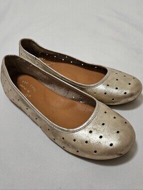 Kork-Ease Women’s Gold Leather Ballet Flats Perforated Slip On US 8 / 39 EU